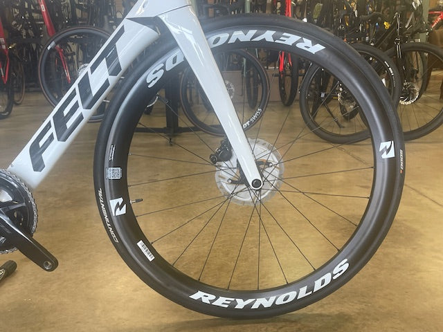 Felt Aero Advanced Shimano 105 Di2 Reynolds AR 58