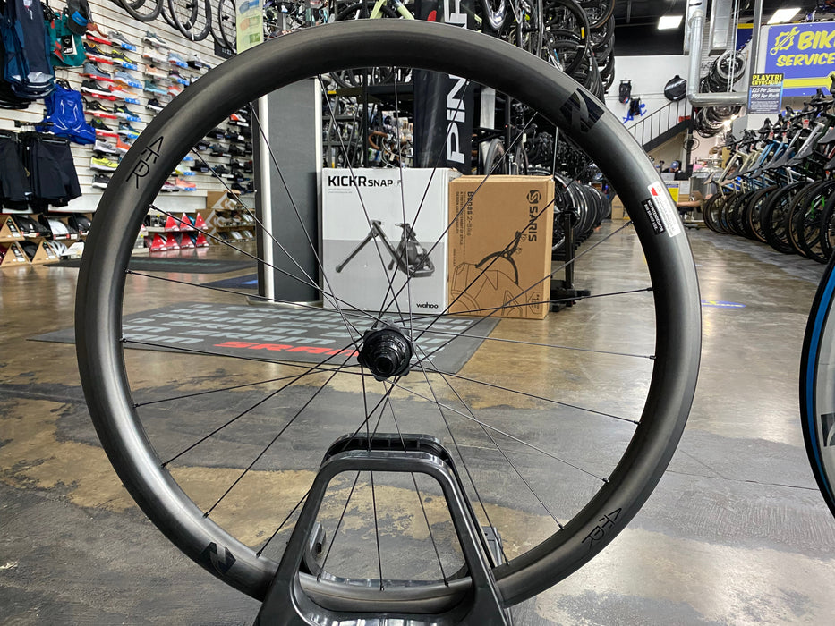 Reynolds ATR 700c Gravel Tubeless Disc Carbon Wheelset