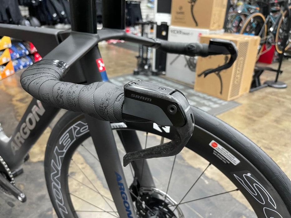 Argon 18 E-118 SRAM Force eTAP AXS 12sp - Reynolds AR58 - Matte Black 2023