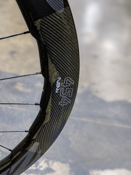 Zipp 454 NSW Carbon Disc Brake Clincher Wheelset